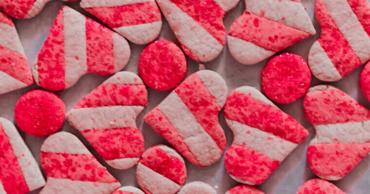 Stripped Valentine’s Day Sugar Cookies